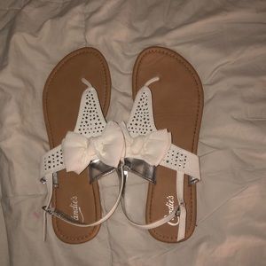 Only worn 1 time white sandals